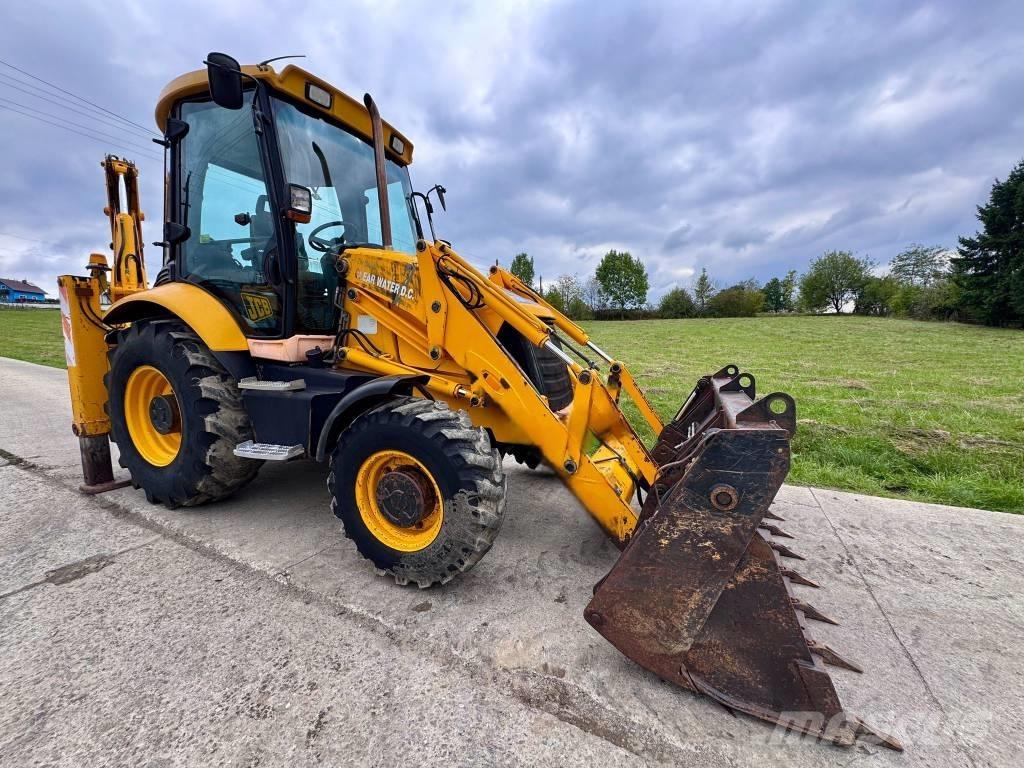 JCB 3 CX Backhoe loaders