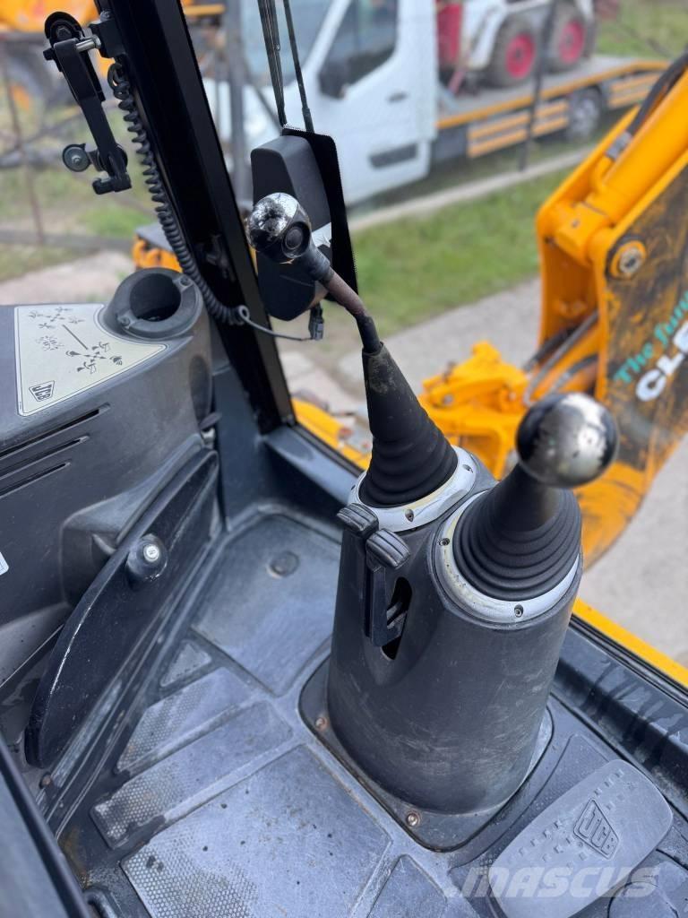JCB 3 CX Backhoe loaders