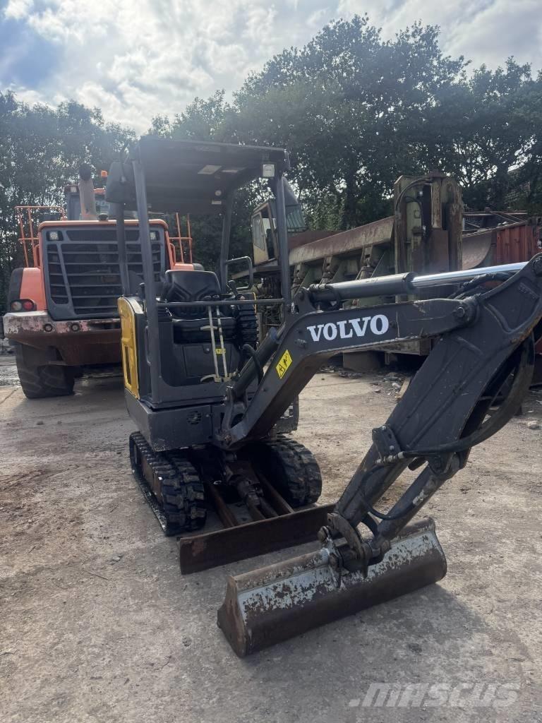 Volvo EC 15 Mini excavators < 7t (Mini diggers)