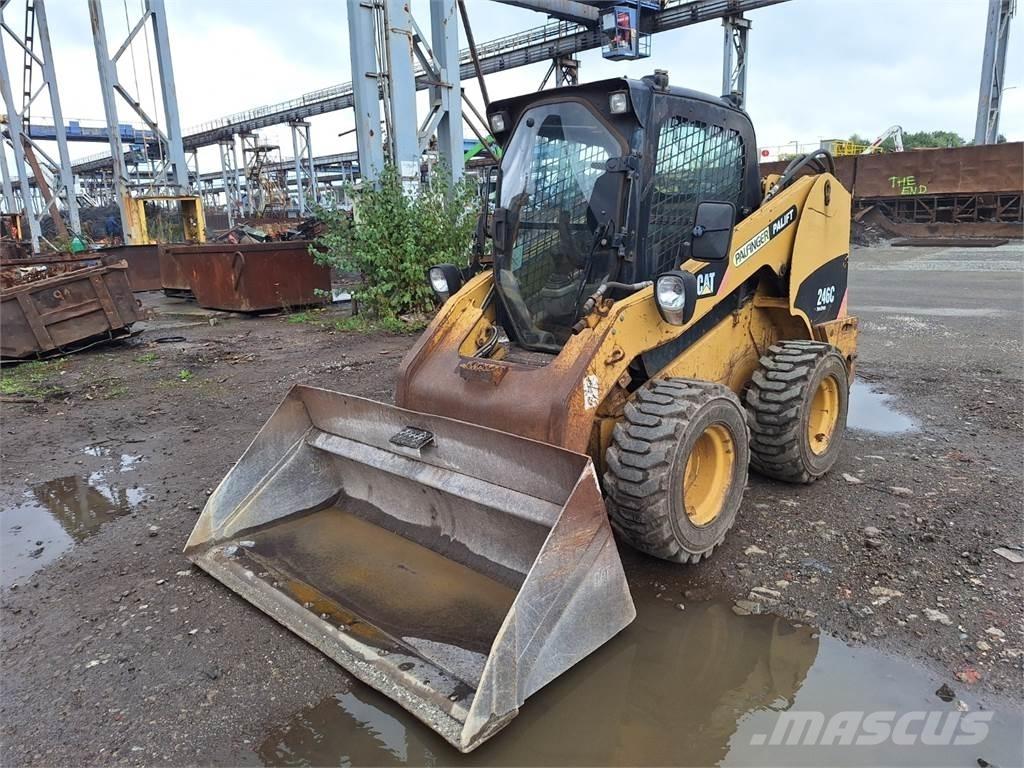 CAT 246 C 4X4 Construction - Others