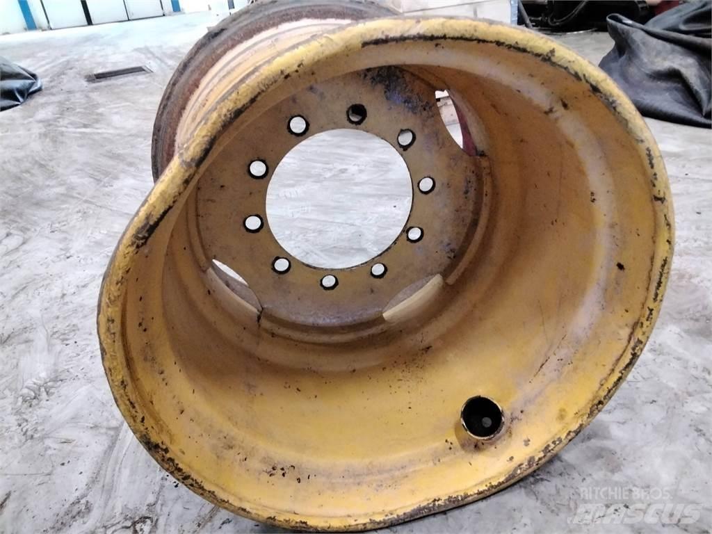 Ösa 250 24x26,5 Tyres, wheels and rims