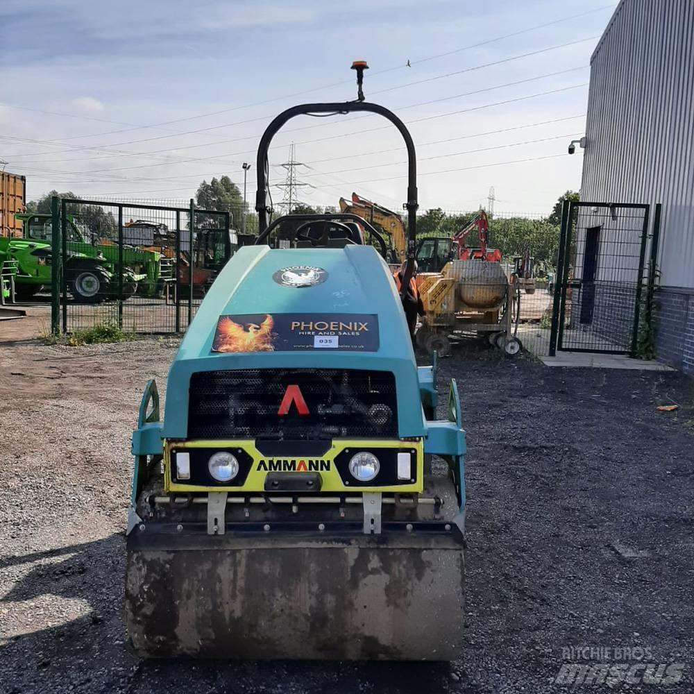 Ammann ARX 26-2 Twin drum rollers