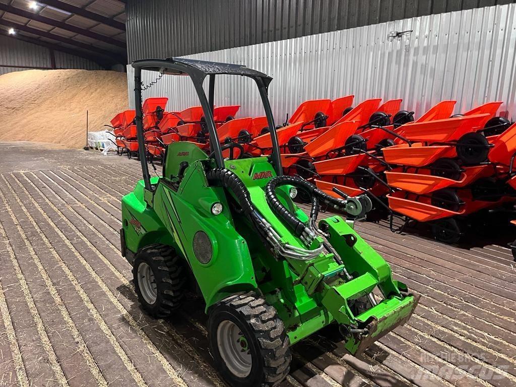Avant 420 Multi purpose loaders