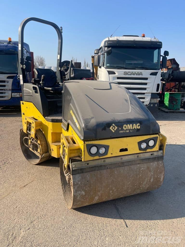 Bomag BW 120 AD-5 Twin drum rollers