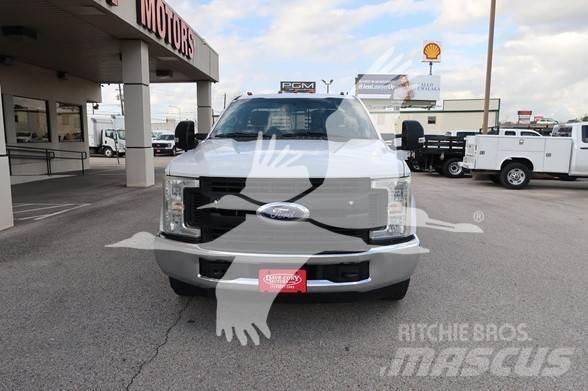 Ford F350 SD Construction - Others