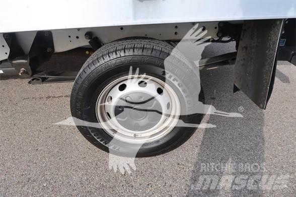 Ford TRANSIT Flatbed / Dropside trucks