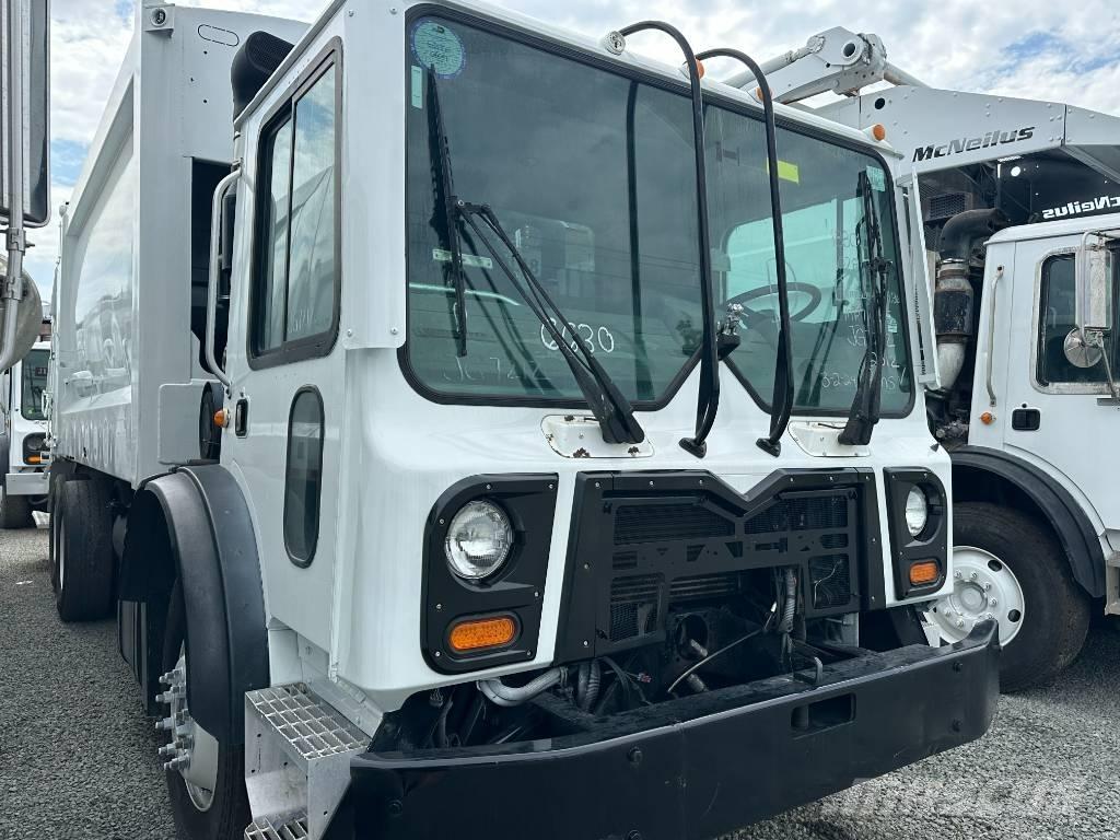 Mack MRU 633 Waste trucks