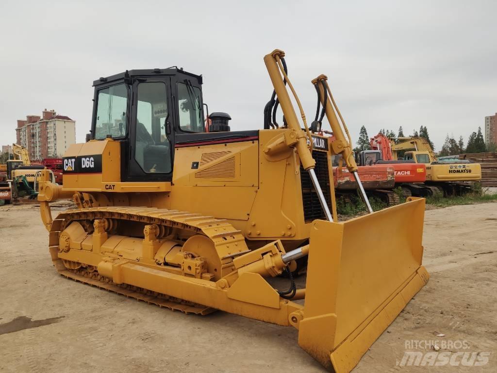 CAT D 6 G Crawler dozers