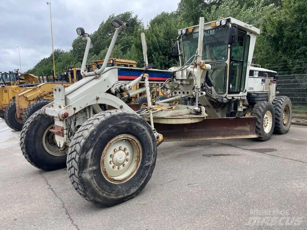 CAT 140H Graders