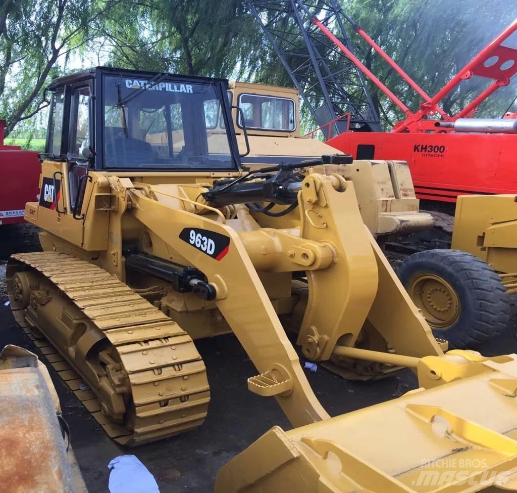 CAT 963 Crawler loaders
