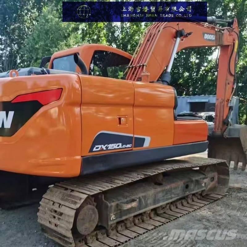 Doosan DX 150 Midi excavators  7t - 12t