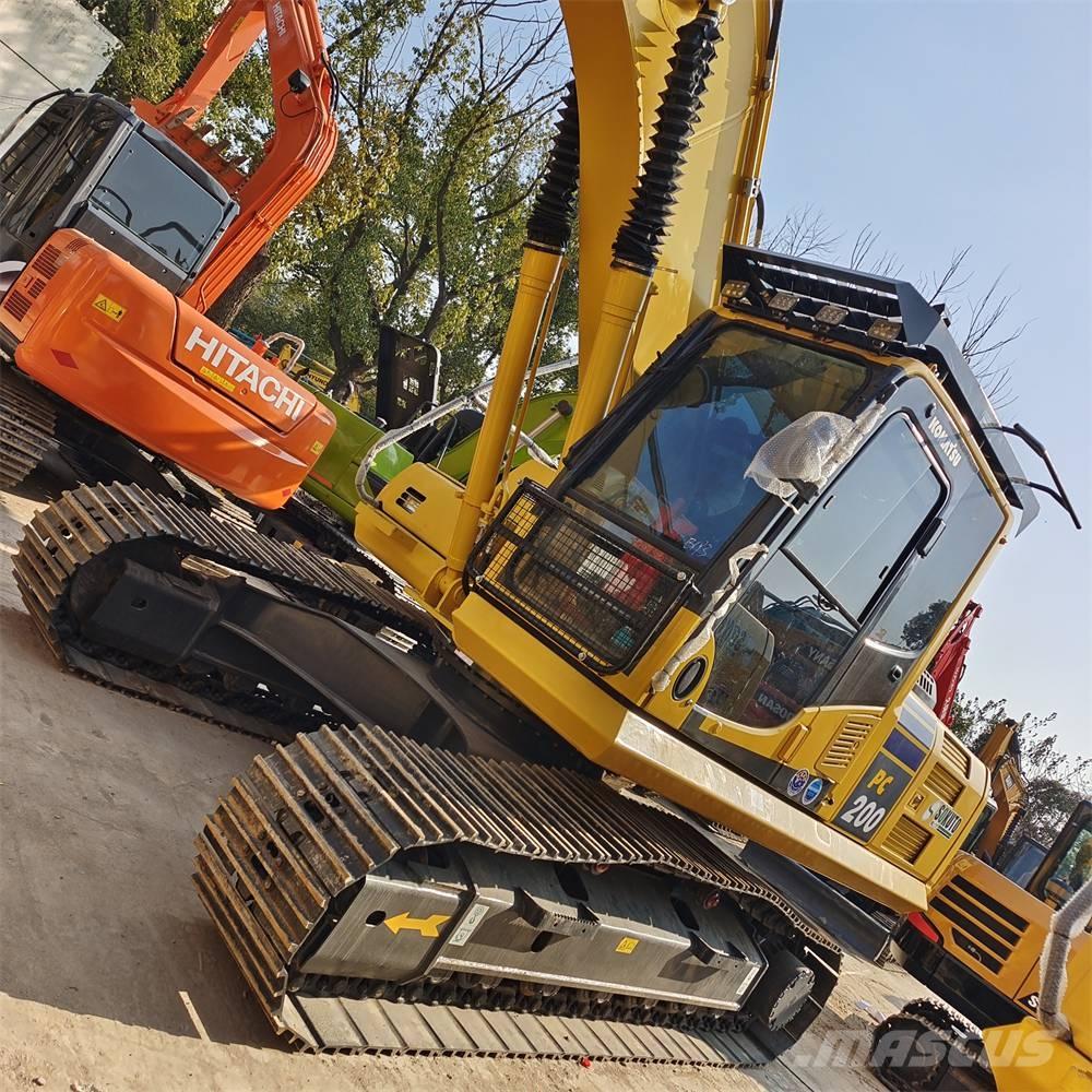 Komatsu PC200-8 Crawler excavators