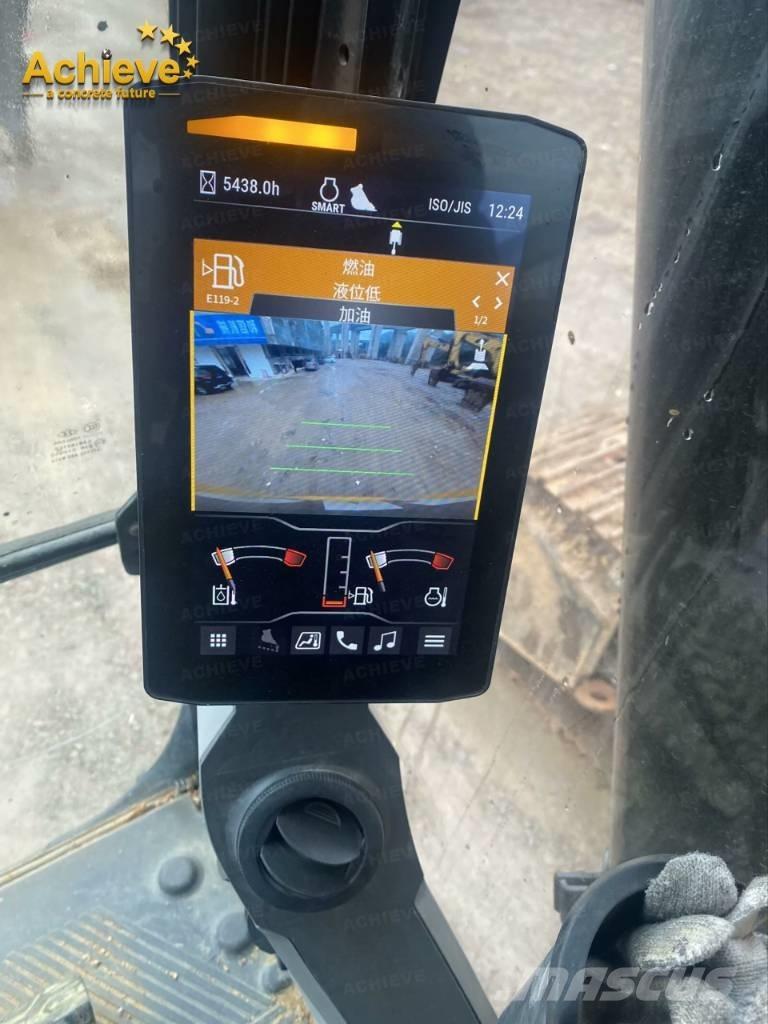 CAT 320 Crawler excavators