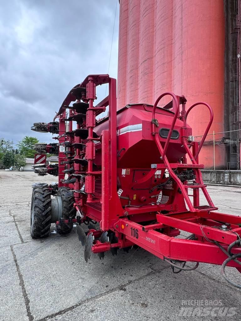Horsch Focus 6 AS Precision sowing machines