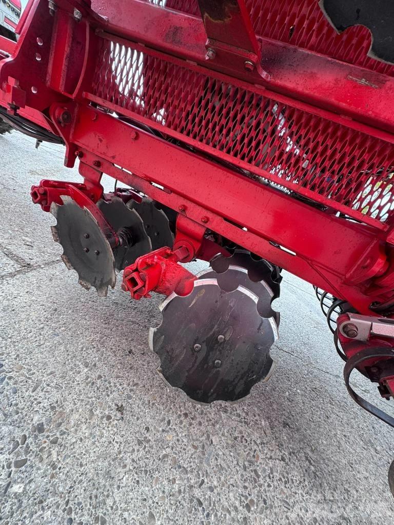 Horsch Focus 6 AS Precision sowing machines