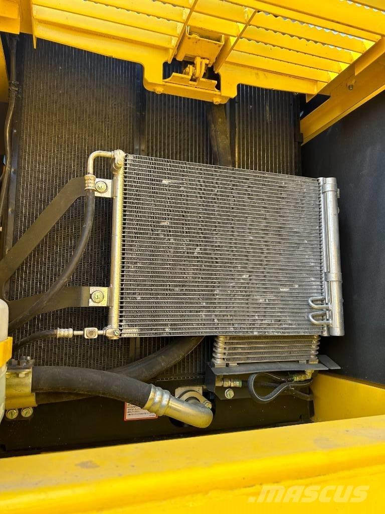 Komatsu PC 240 Crawler excavators