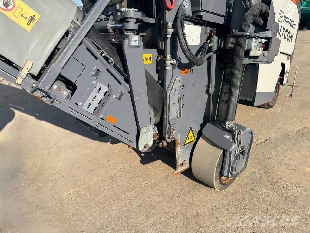 Wirtgen W 50 RI Asphalt cold milling machines