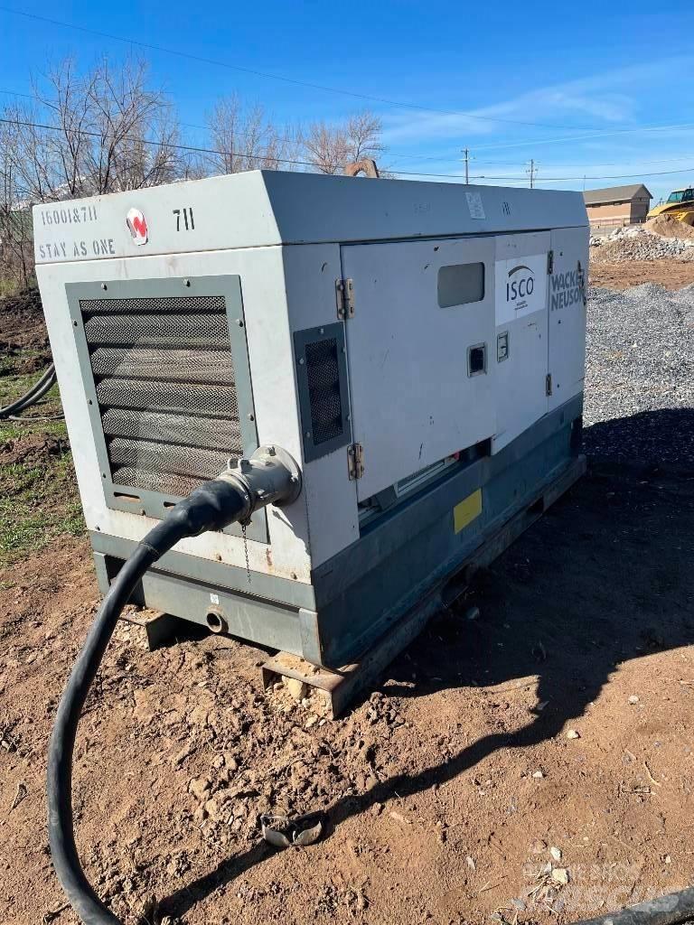 McElroy MEGAMC 1600 Pipelayer dozers