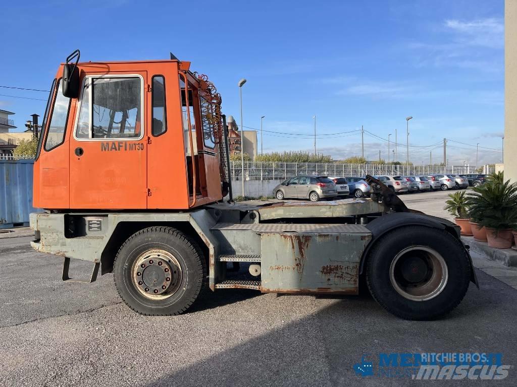 Mafi MT 30 Terminal tractors
