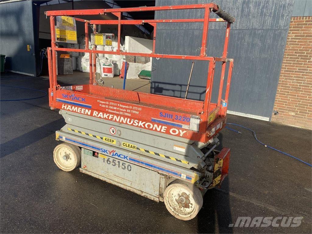 SkyJack SJ3219 Scissor lifts