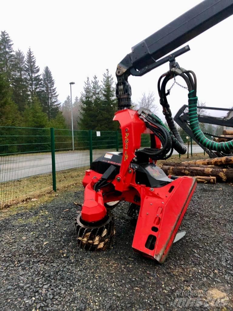 SP 761 LF Harvester heads