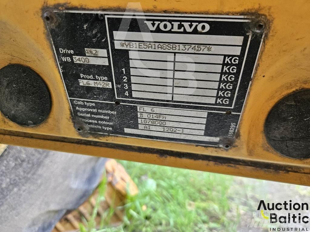 Volvo FL612 Flatbed / Dropside trucks