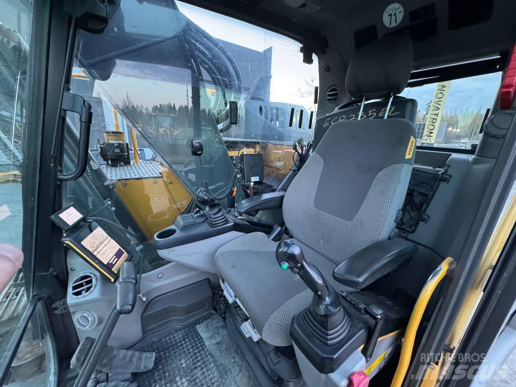 Volvo ECR 235 EL Crawler excavators