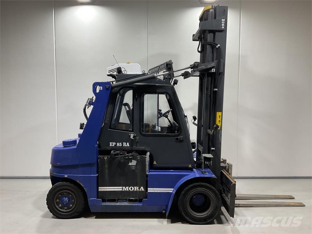 Mora EP85RA Electric forklift trucks