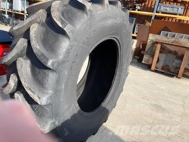 Galaxy 710/70R38 Tyres, wheels and rims