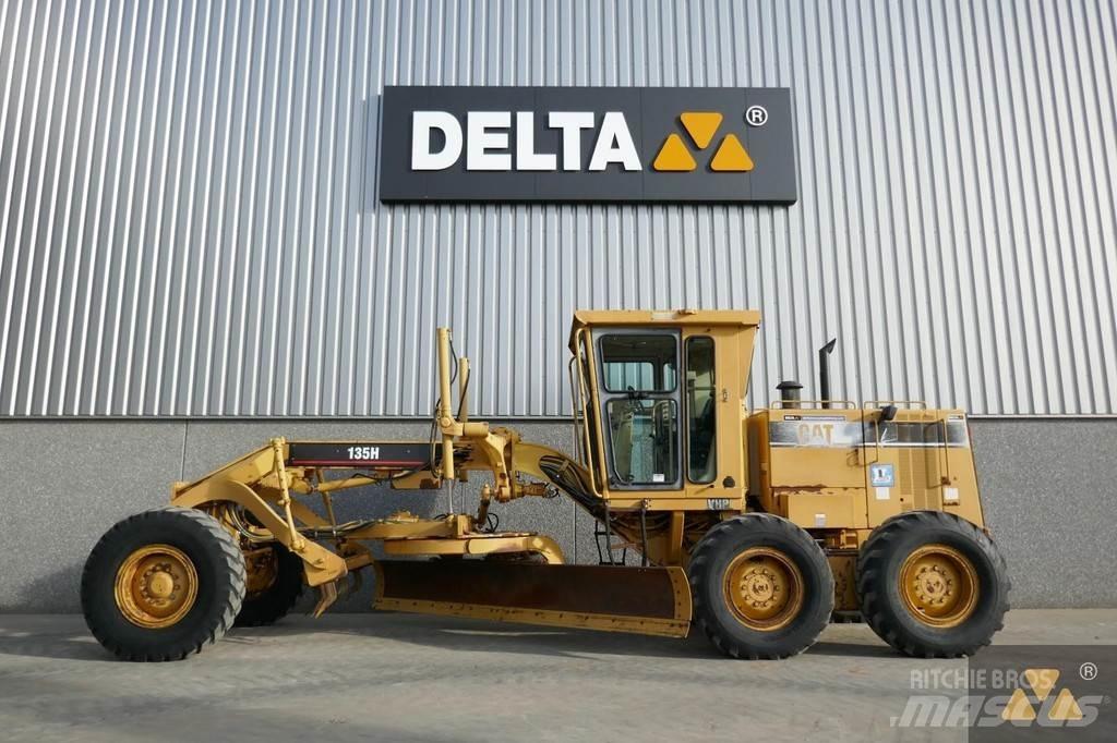 CAT 135H Graders