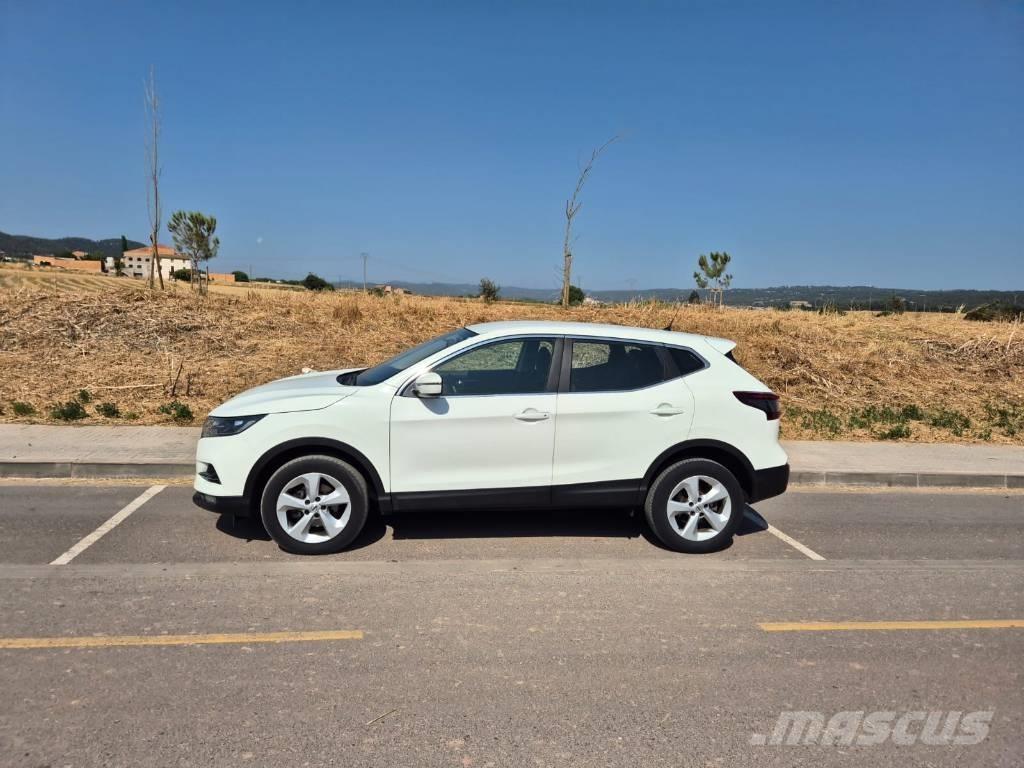 Nissan Qashqai Cars