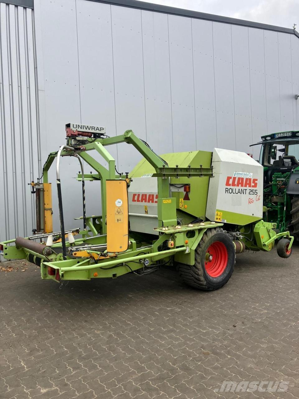 CLAAS Rollant 255 Round balers