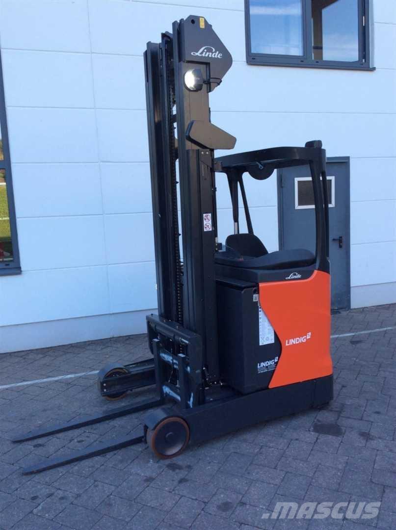 Linde R14 Reach trucks
