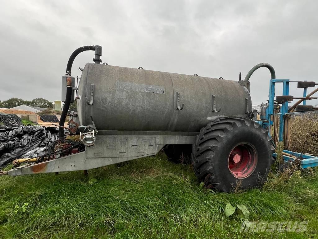  Roomeco Mesttank Slurry tankers