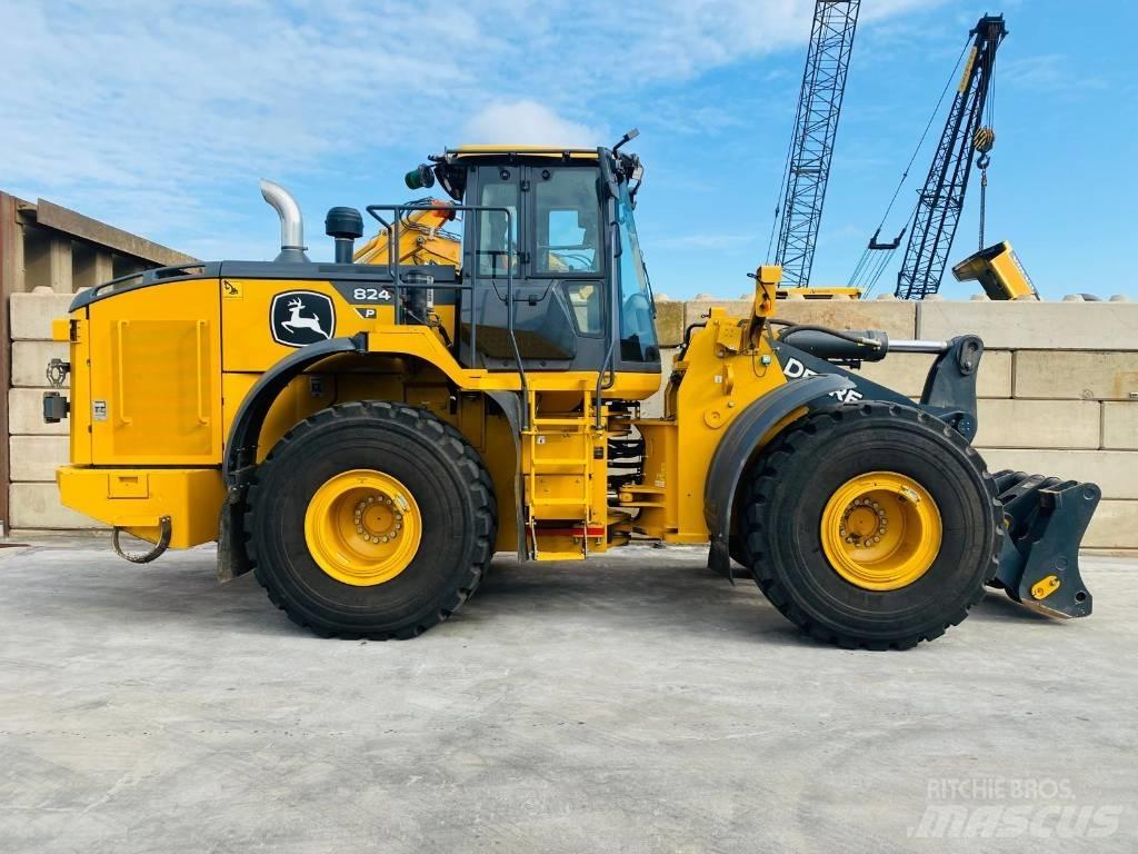 John Deere 824p Wheel loaders