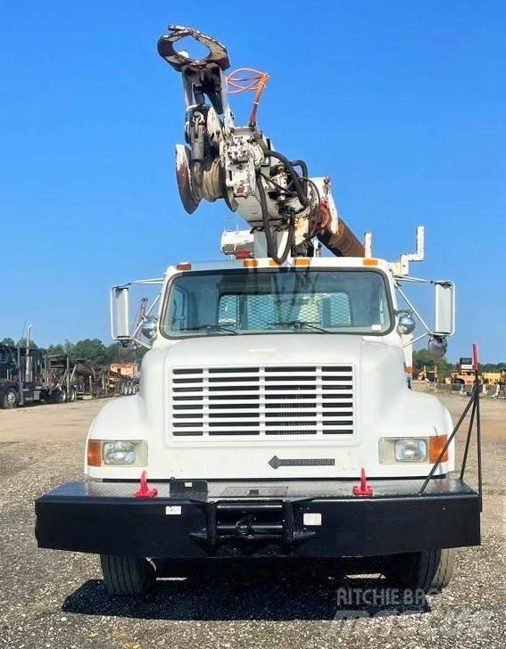 International 4700 Municipal / general purpose vehicles