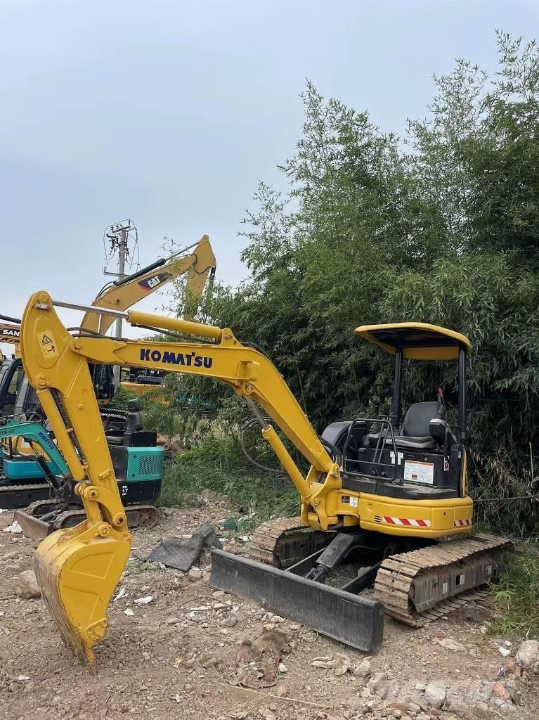 Komatsu PC35 Mini excavators < 7t (Mini diggers)