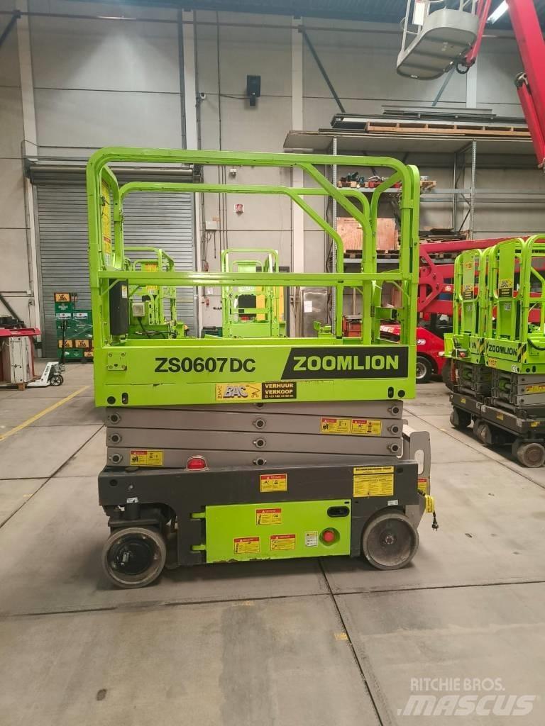 Zoomlion 0607DC Scissor lifts