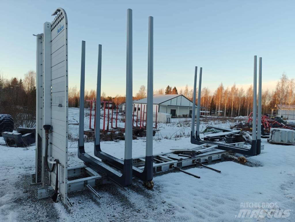 Alucar Load space Bunks