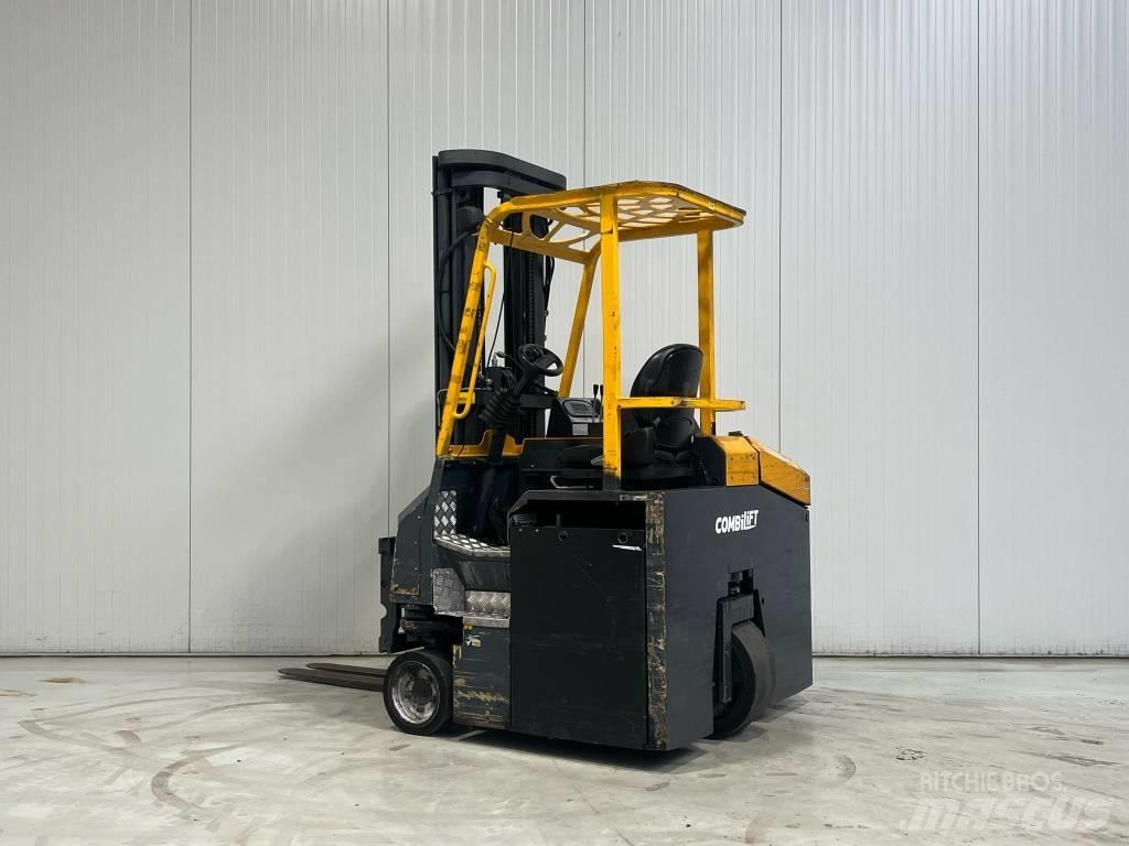 Combilift CBE2500 4-way reach trucks