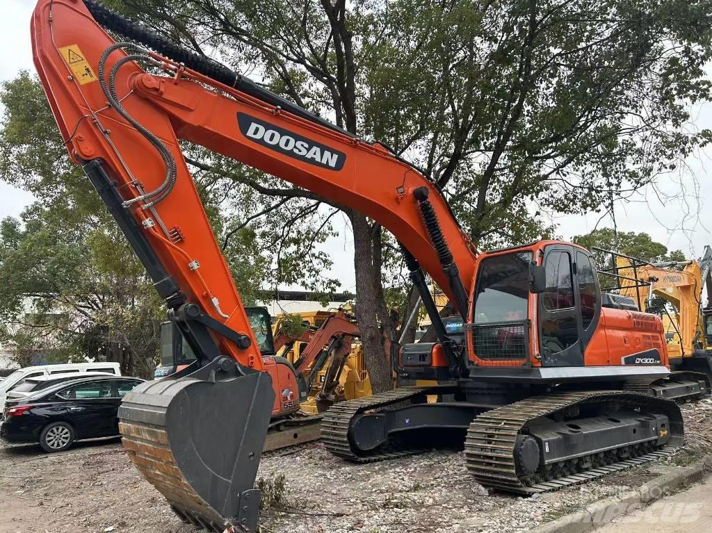 Doosan DX 300 Crawler excavators