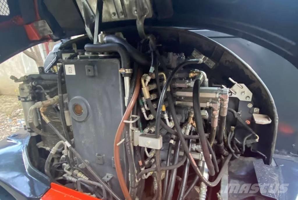 Kubota KX 165 Crawler excavators