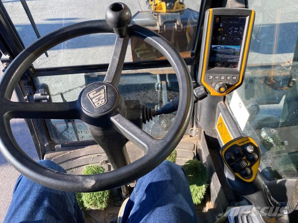 JCB JS145W T4i Wheeled excavators