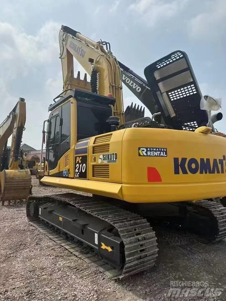 Komatsu 210-8 Crawler excavators