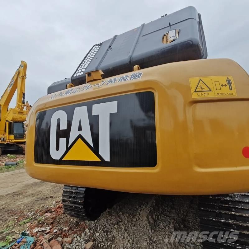 CAT 330 Crawler excavators