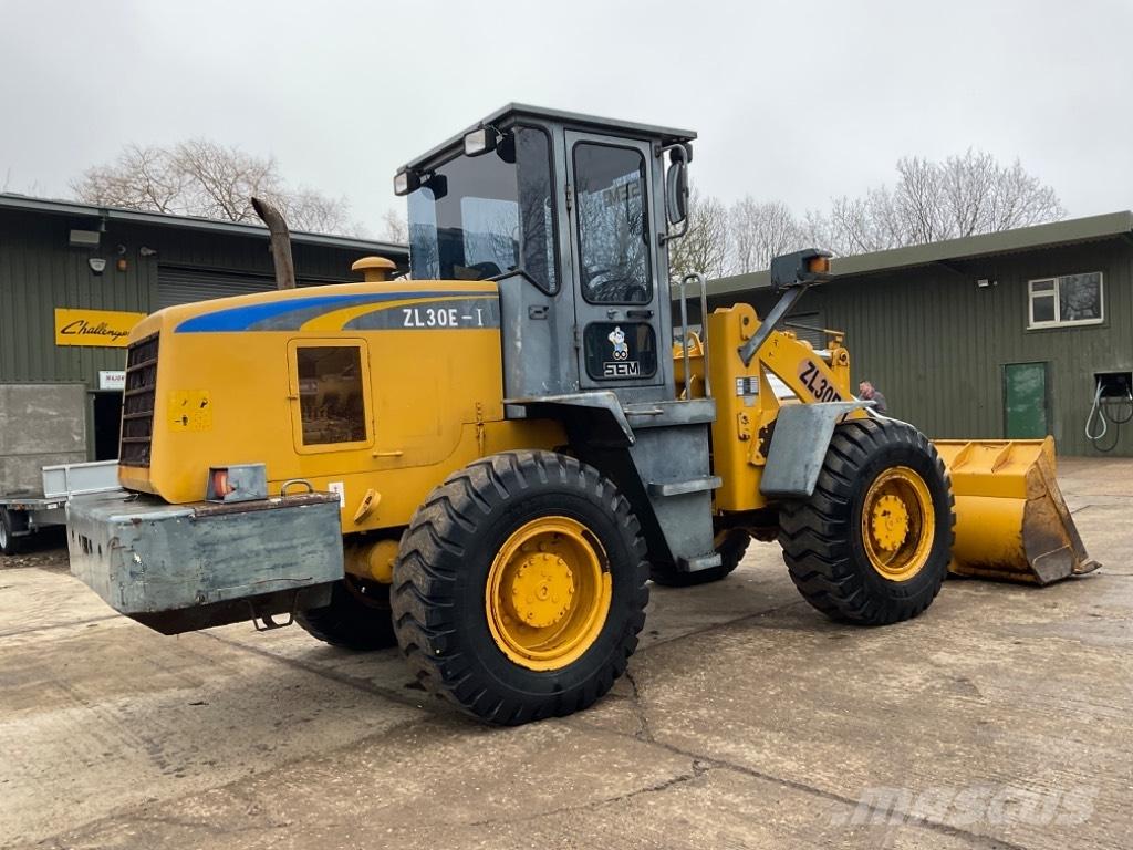 SEM ZL30 E-I Telescopic wheel loaders
