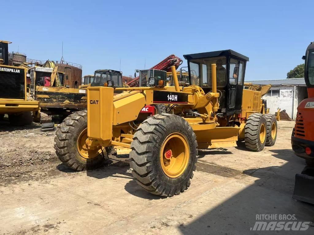 CAT 140 H Graders