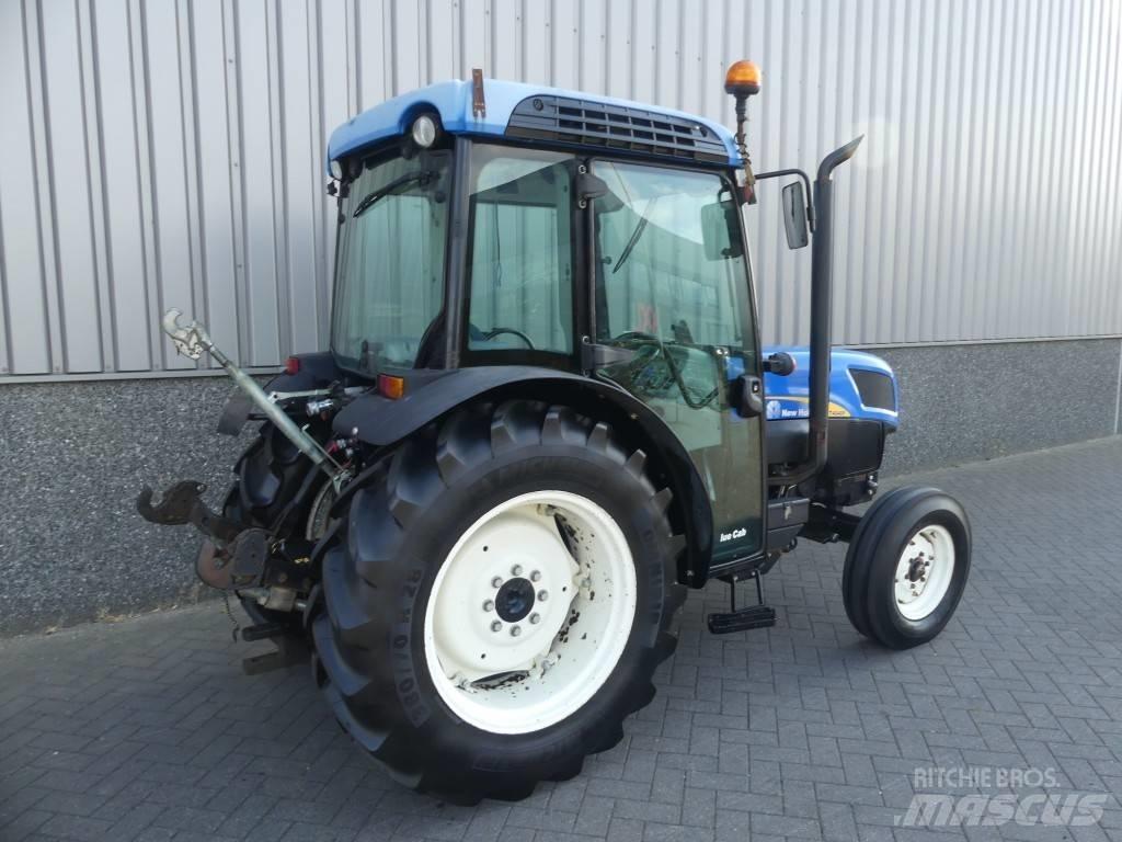 New Holland T4040F Tractors