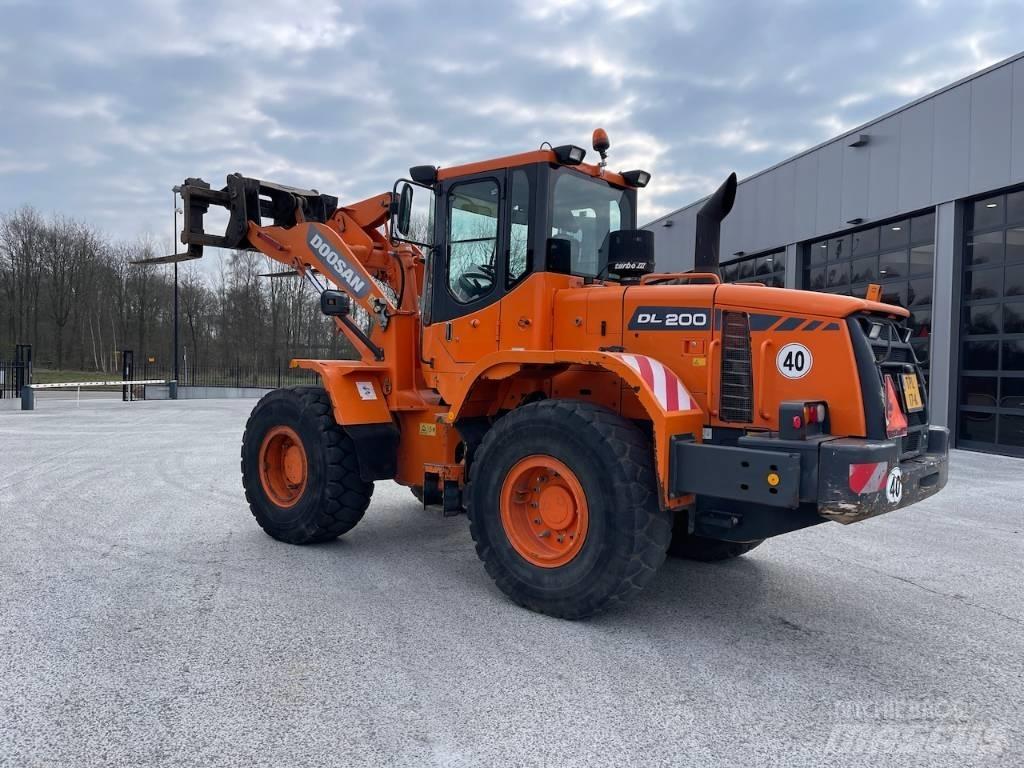 Doosan DL 200 Wheel loaders