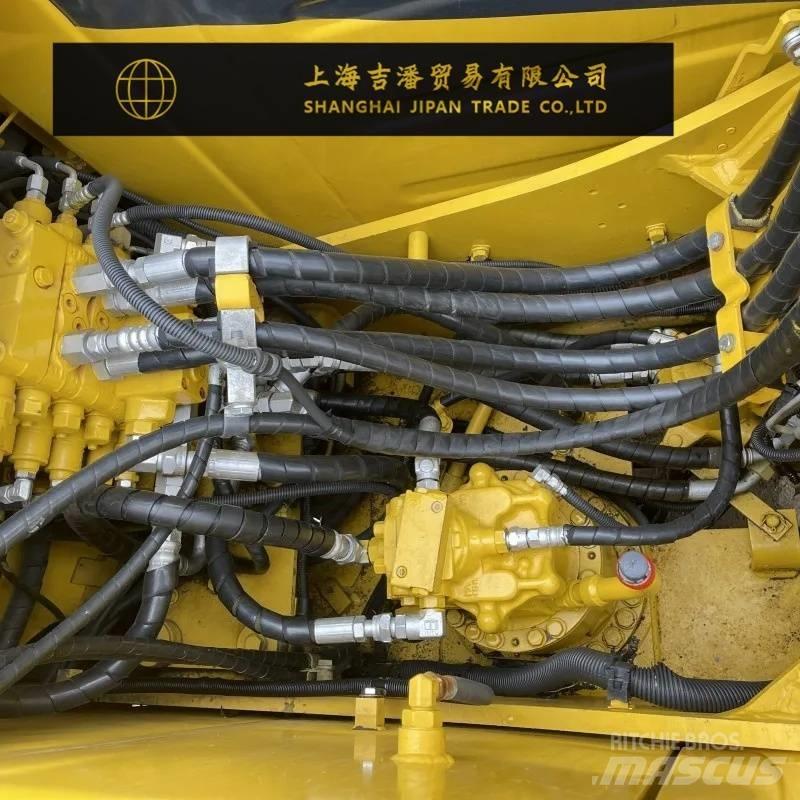 Komatsu PC 120 Midi excavators  7t - 12t